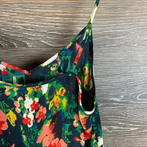 Kimchi Blue Drop Waist Cami ASO Caroline Forbes - Picture 9 of 10